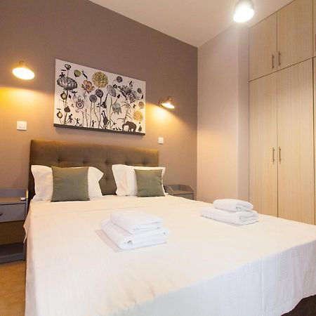 Athens City Themis 1 Luaran gambar